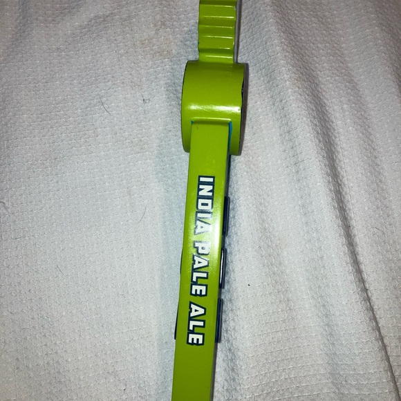 Shiner Wicked Juicy IPA Tap Handle 11 In Blue Green - Picture 3 of 5